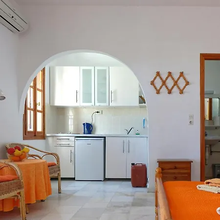 Askella Apartment *